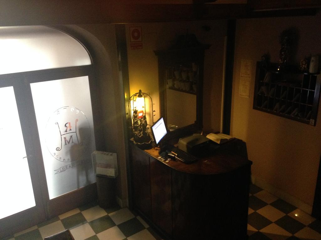 Hotel El Mano Huescar Ngoại thất bức ảnh