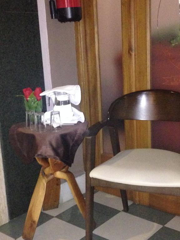 Hotel El Mano Huescar Ngoại thất bức ảnh